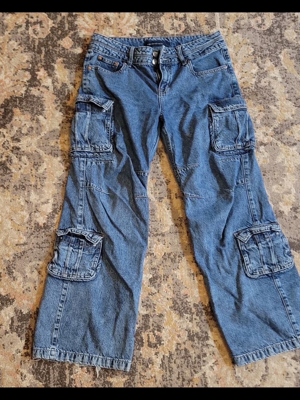 Aeropostale  Cargo Jeans with Multiple Pockets